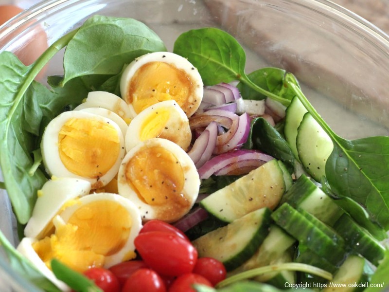 Spinach and Tomato Egg Gratin