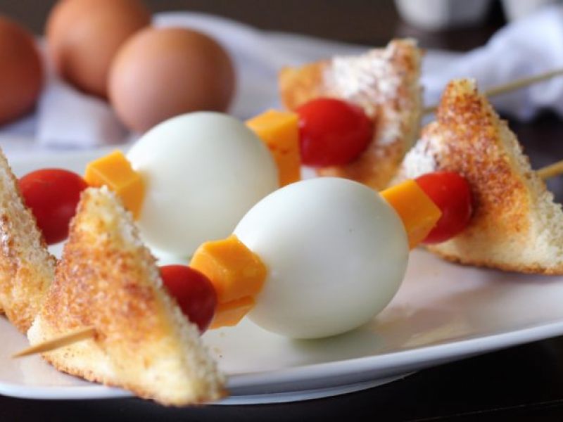 Egg and Toast Skewers