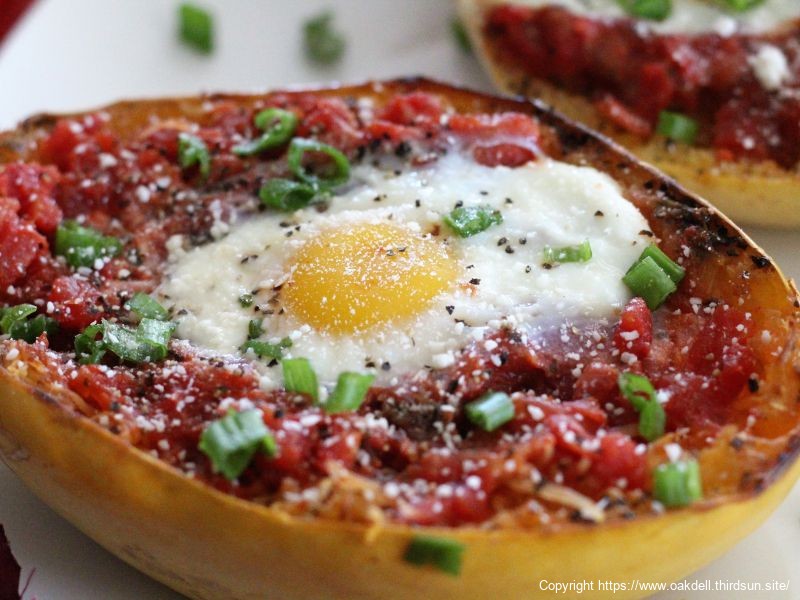 Chipotle Egg Spaghetti Squash