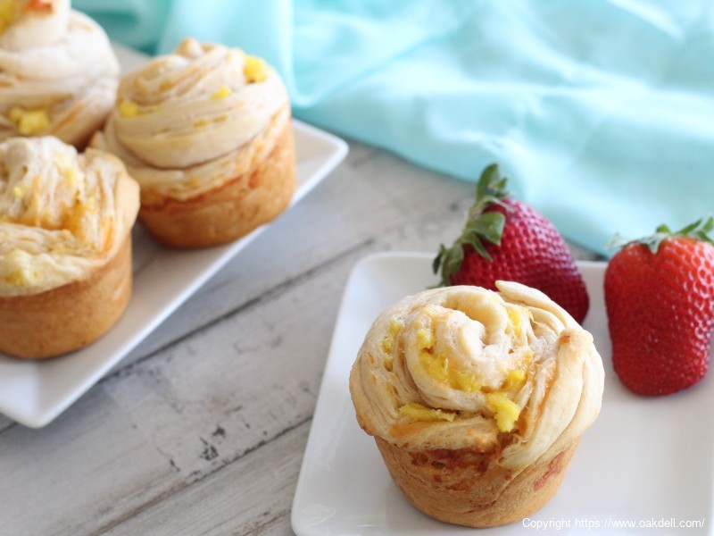 Egg and Cheese Cruffins