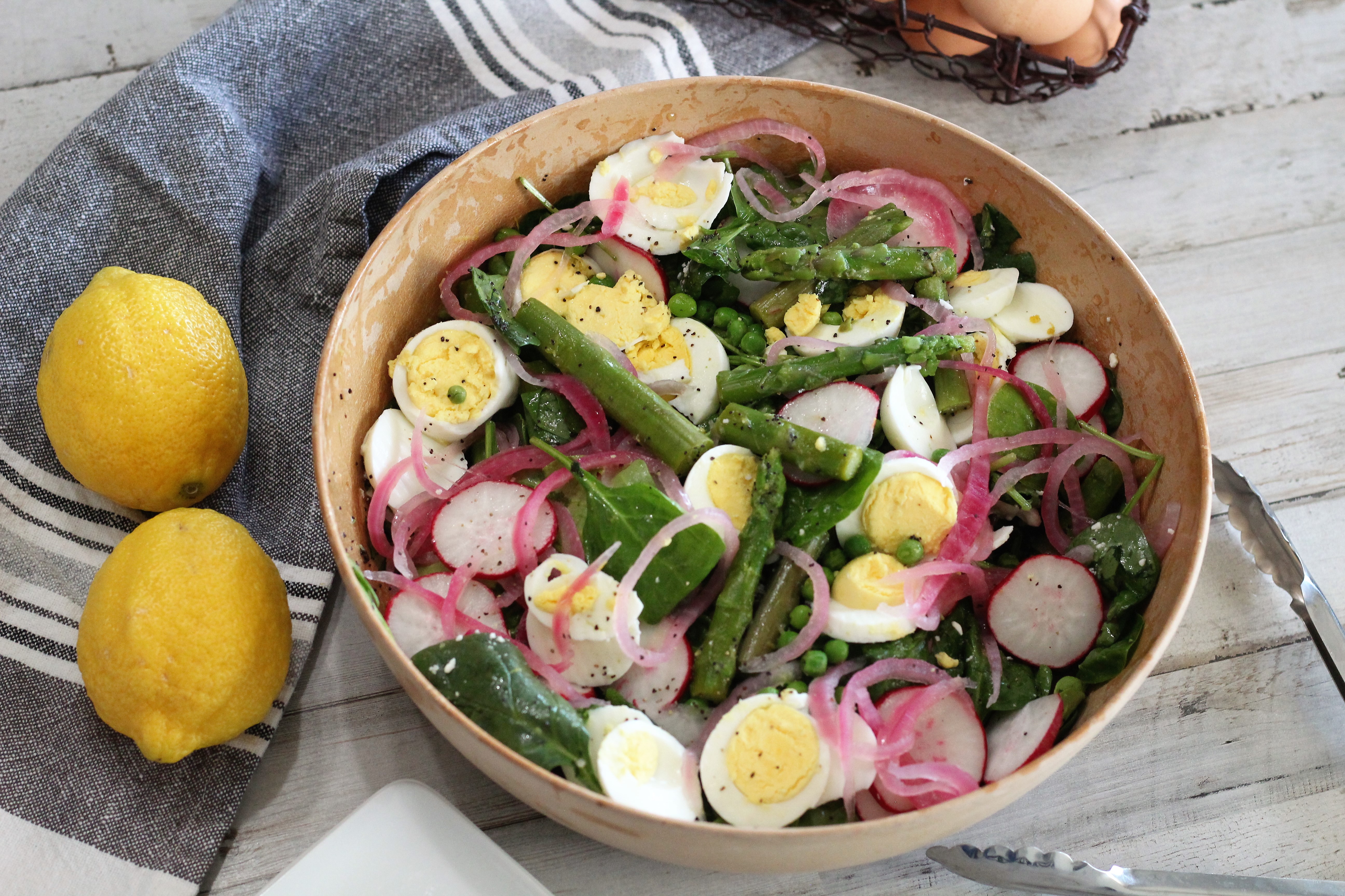 Lemon Asparagus Salad
