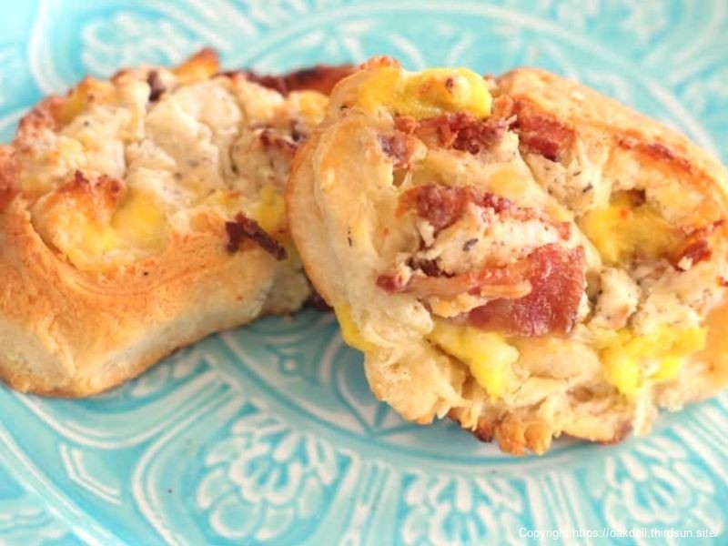 Bacon, Egg + Cream Cheese Pinwheels