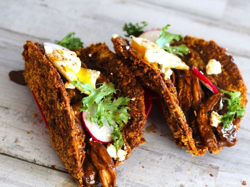 Chicken Mole in Nacho Cheese Tortilla Shells
